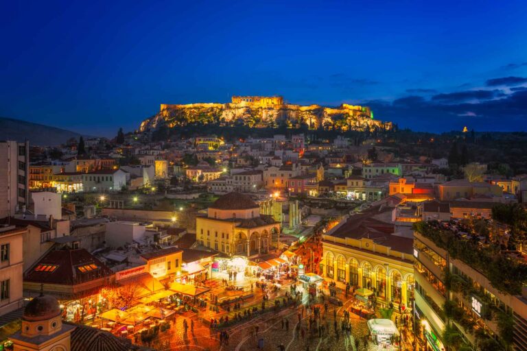 athens-greece-acropolis-by-night